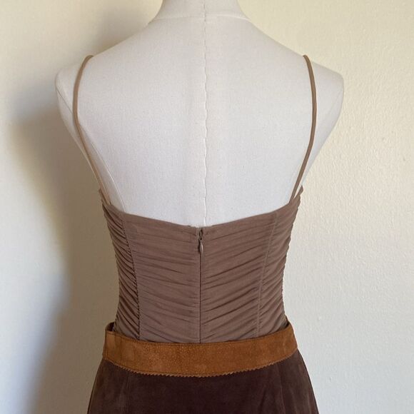 Albany Bodysuit in Taupe Brown Size XS - Picture 8 of 16